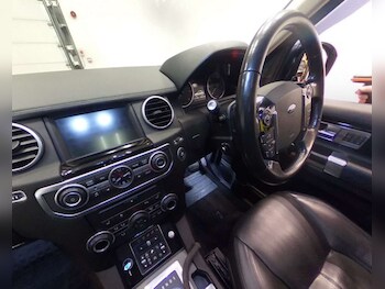 Used Land Rover Discovery 2015 for sale - 77022520: Photo