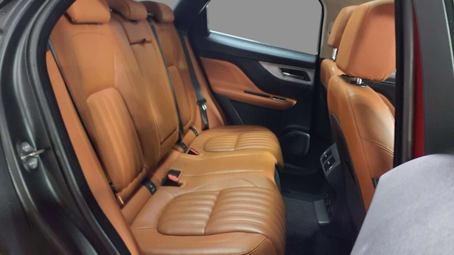 Used Jaguar F-Pace 2018 for sale - 78087728: Photo 13