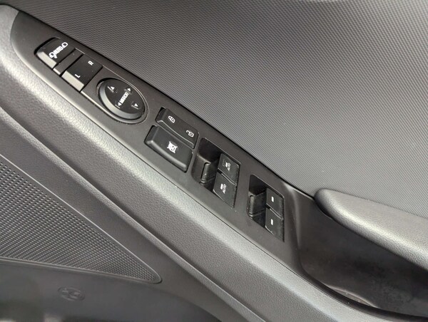 Used Hyundai IONIQ 2019 for sale - 76005341: Photo 78