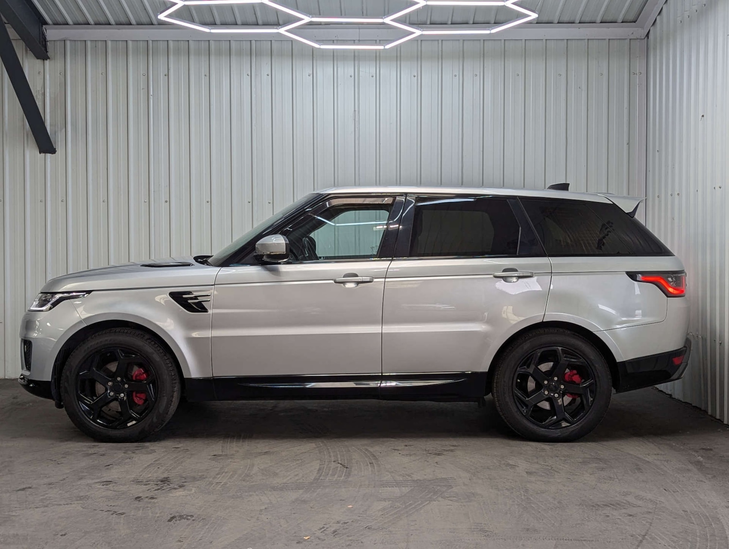 Used Land Rover Range Rover Sport 2018 for sale - 76601009: Photo 15