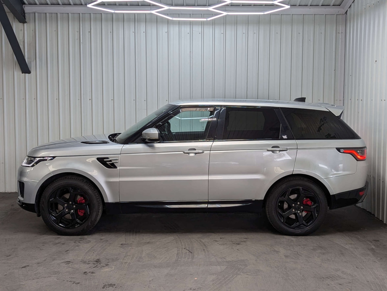 Used Land Rover Range Rover Sport 2018 for sale - 76601009: Photo 17