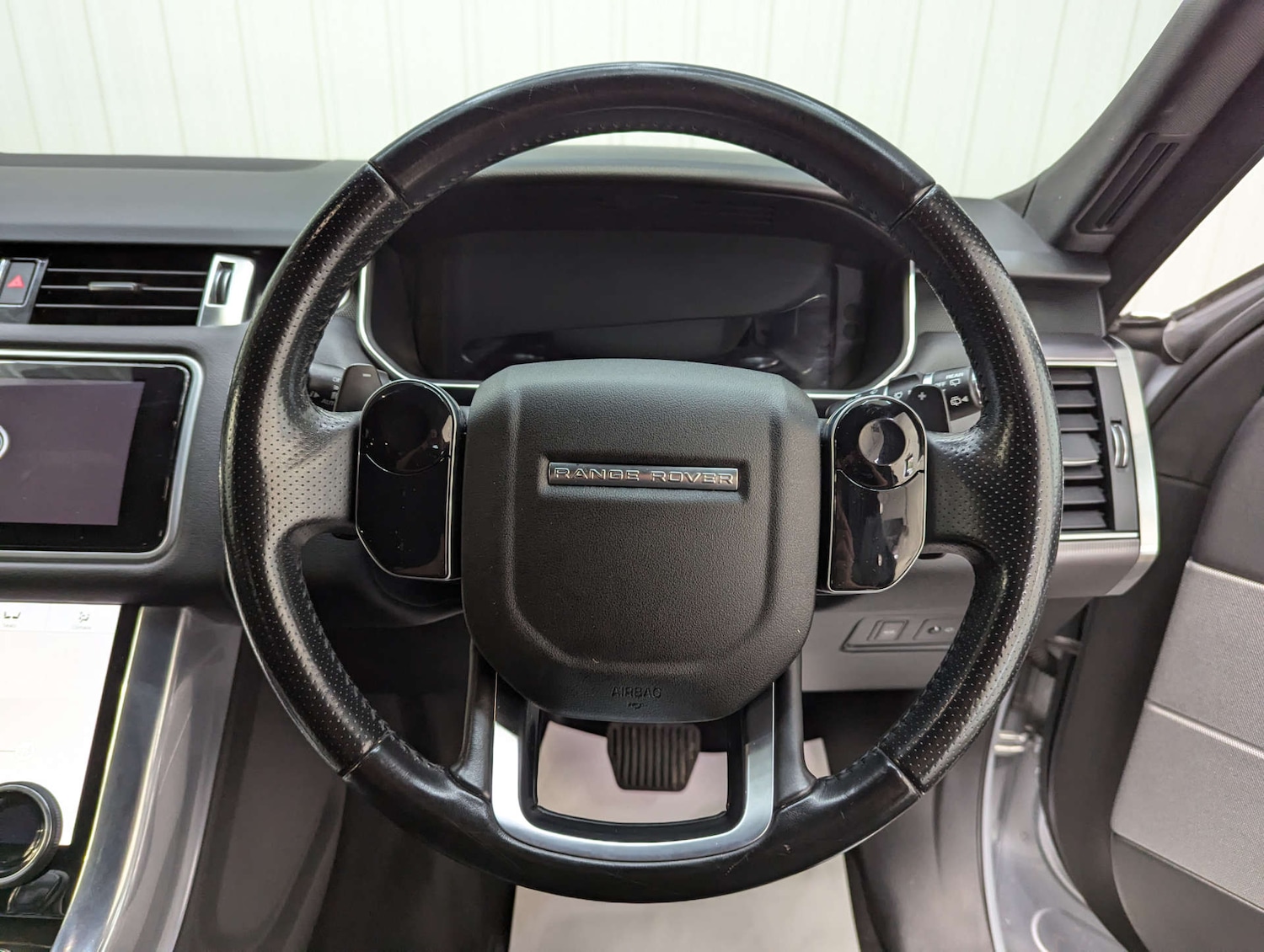 Used Land Rover Range Rover Sport 2018 for sale - 76601009: Photo 74