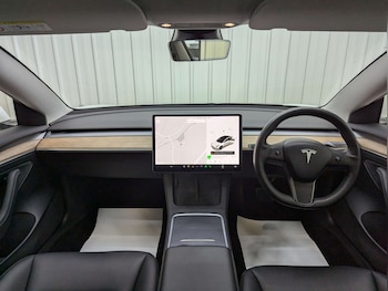 Used Tesla Model 3 2021 for sale - 78356334: Photo