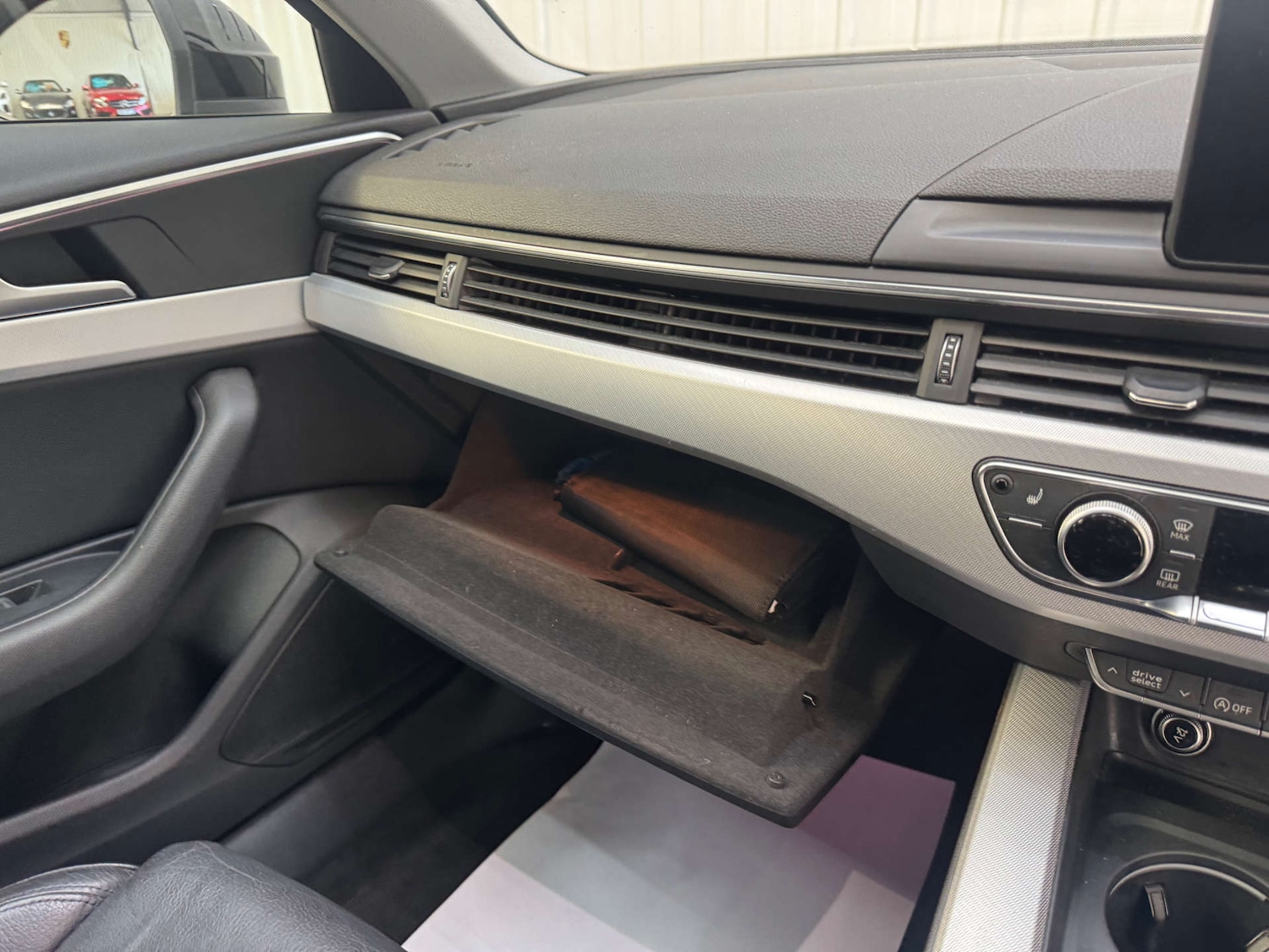 Used Audi A4 2017 for sale - 77399706: Photo 90