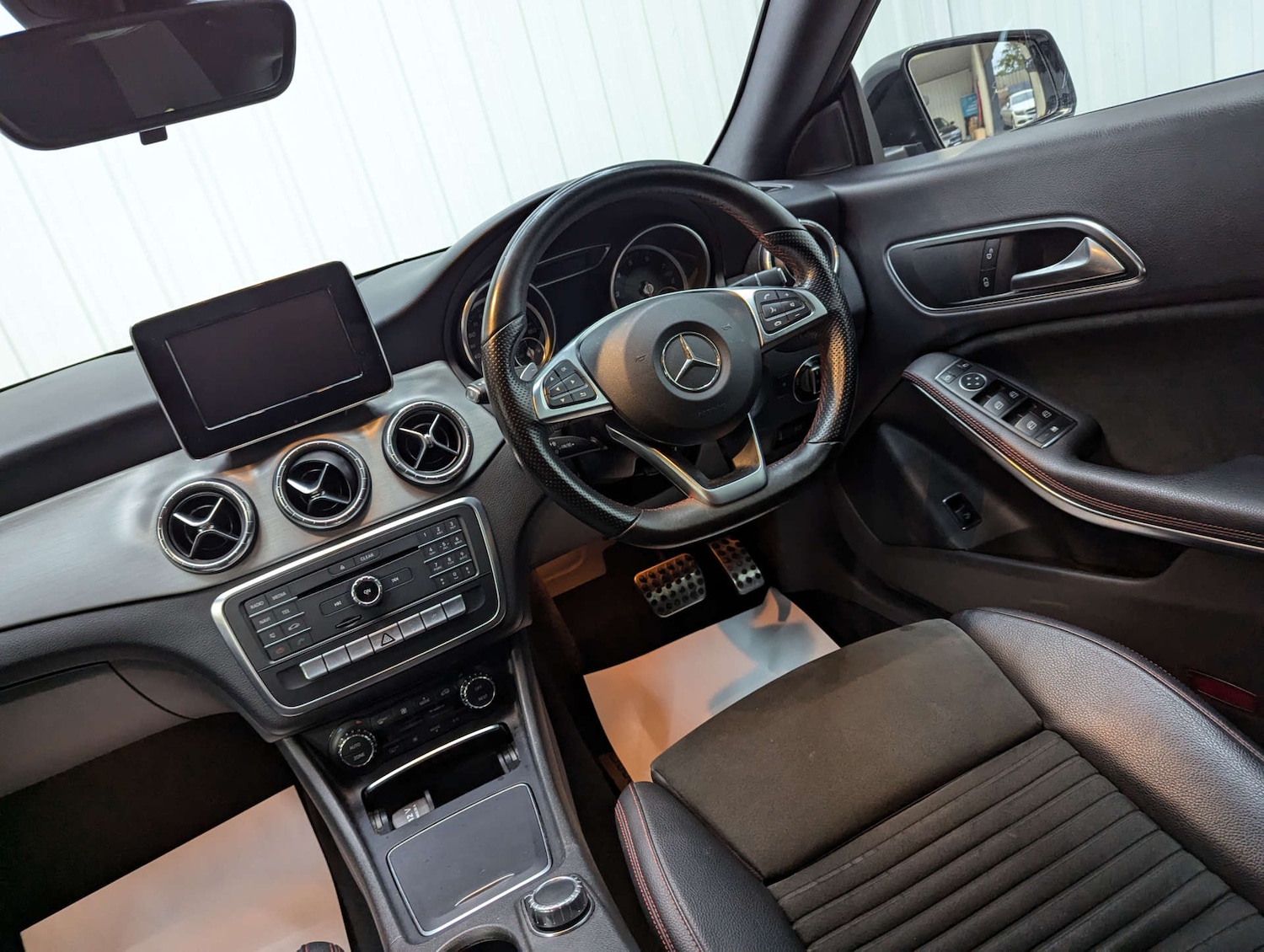 Used Mercedes-Benz CLA 2018 for sale - 76418580: Photo 47