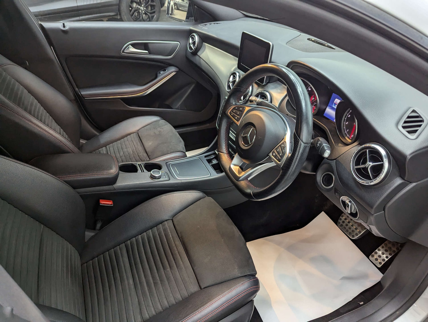 Used Mercedes-Benz CLA 2018 for sale - 76418580: Photo 49