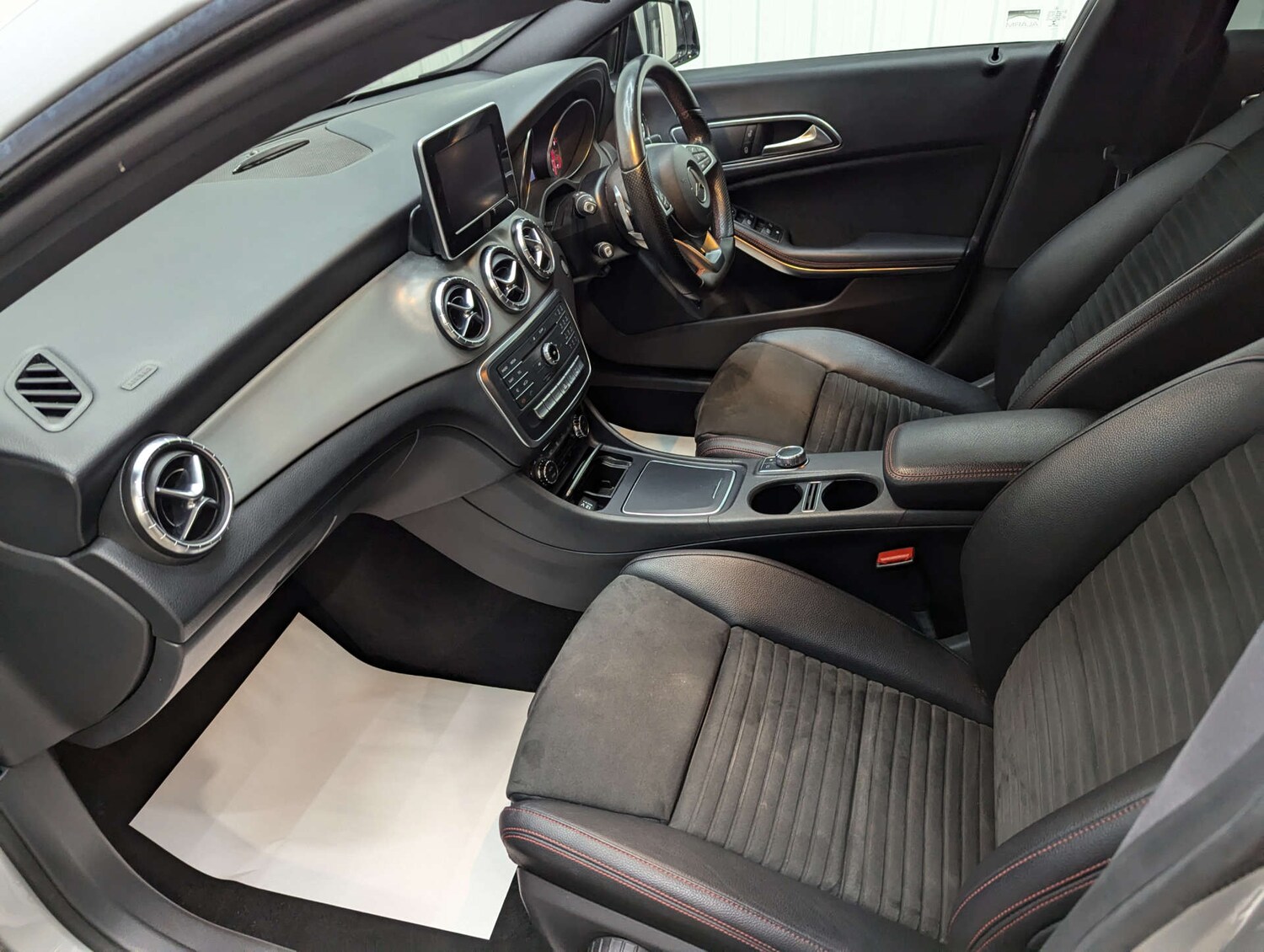 Used Mercedes-Benz CLA 2018 for sale - 76418580: Photo 54