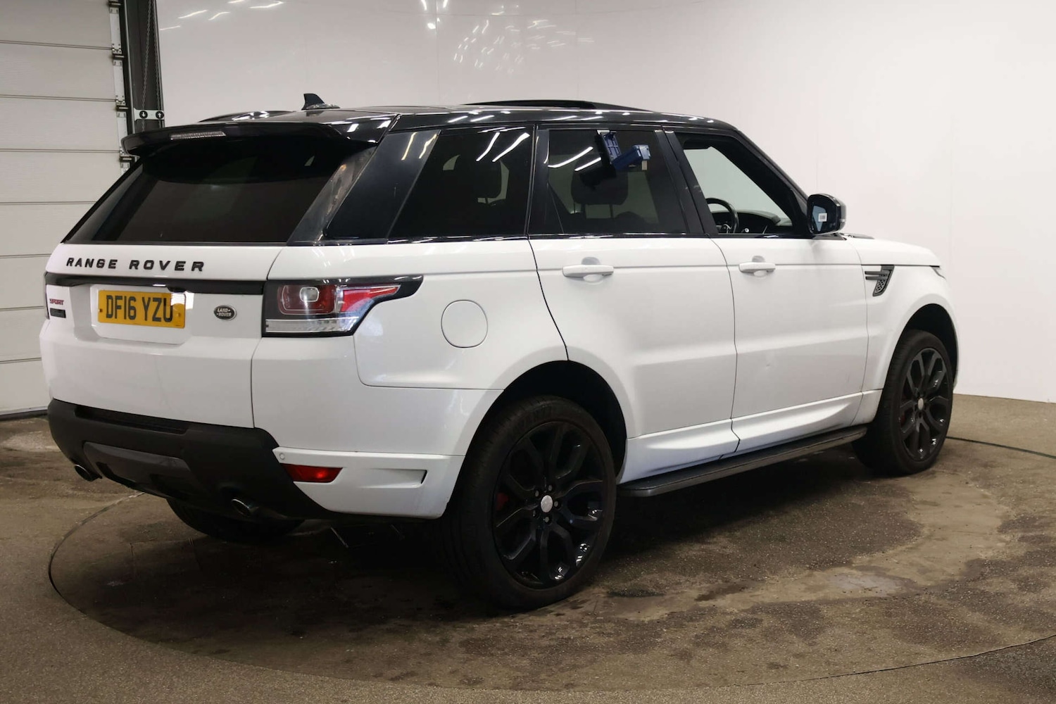 Used Land Rover Range Rover Sport 2016 for sale - 77736154: Photo 16