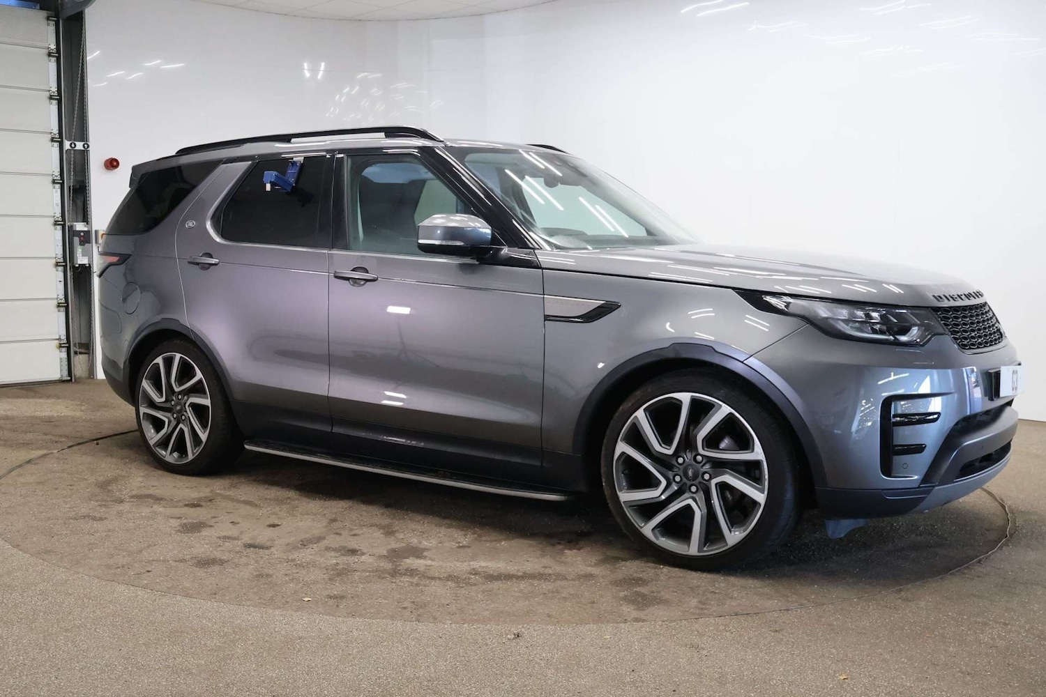 Used Land Rover Discovery 2017 for sale - 76564949: Photo 7