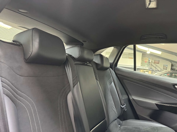 Used Volkswagen ID.4 2021 for sale - 76102730: Photo 61