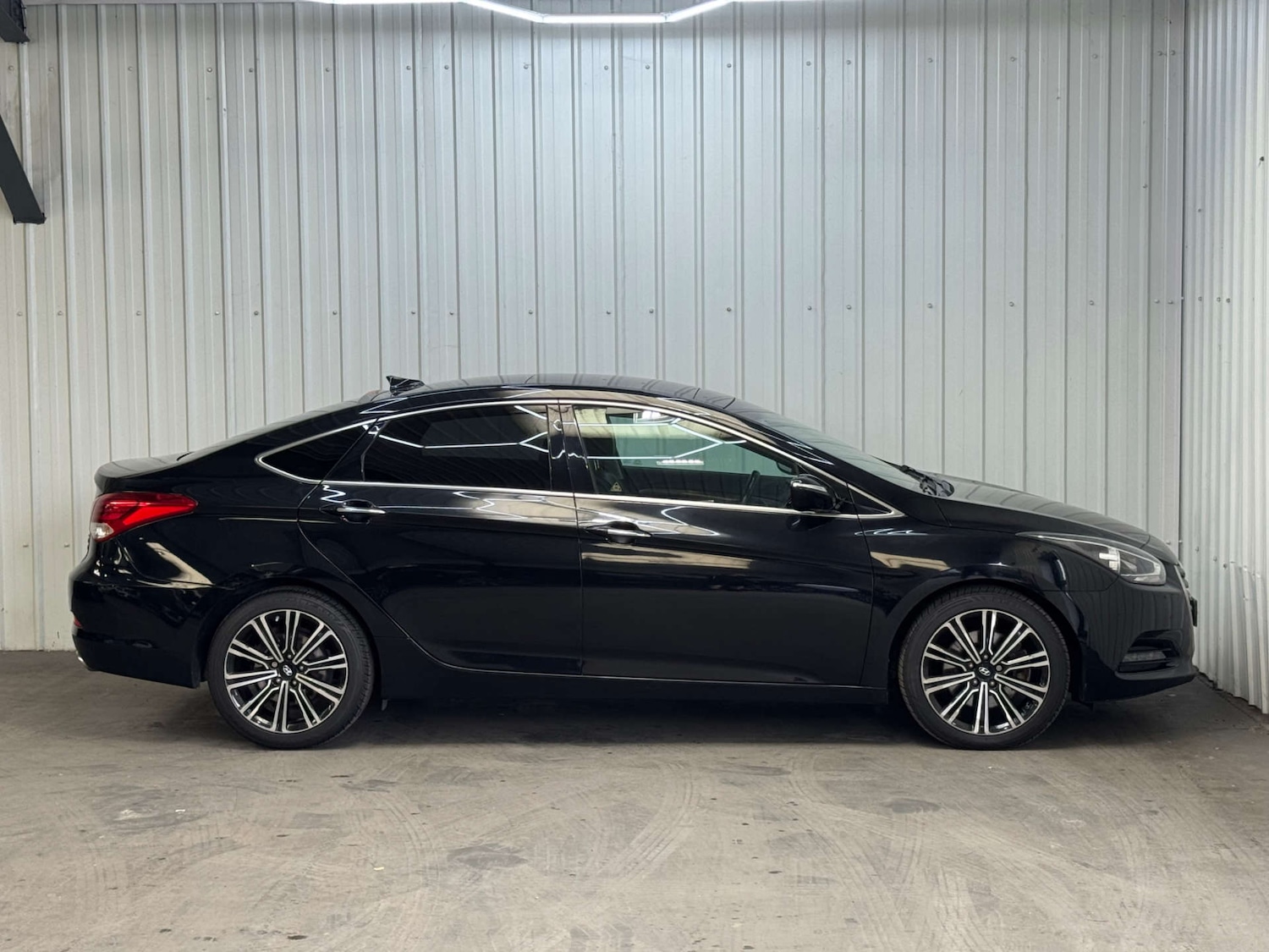 Used Hyundai i40 2018 for sale - 76525848: Photo 13
