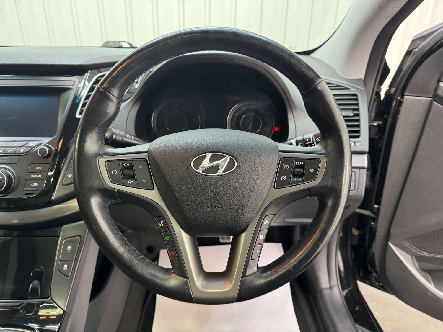 Used Hyundai i40 2018 for sale - 76525848: Photo 73