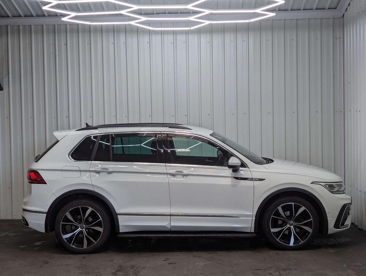 Used Volkswagen Tiguan 2020 for sale - 77277603: Photo 14