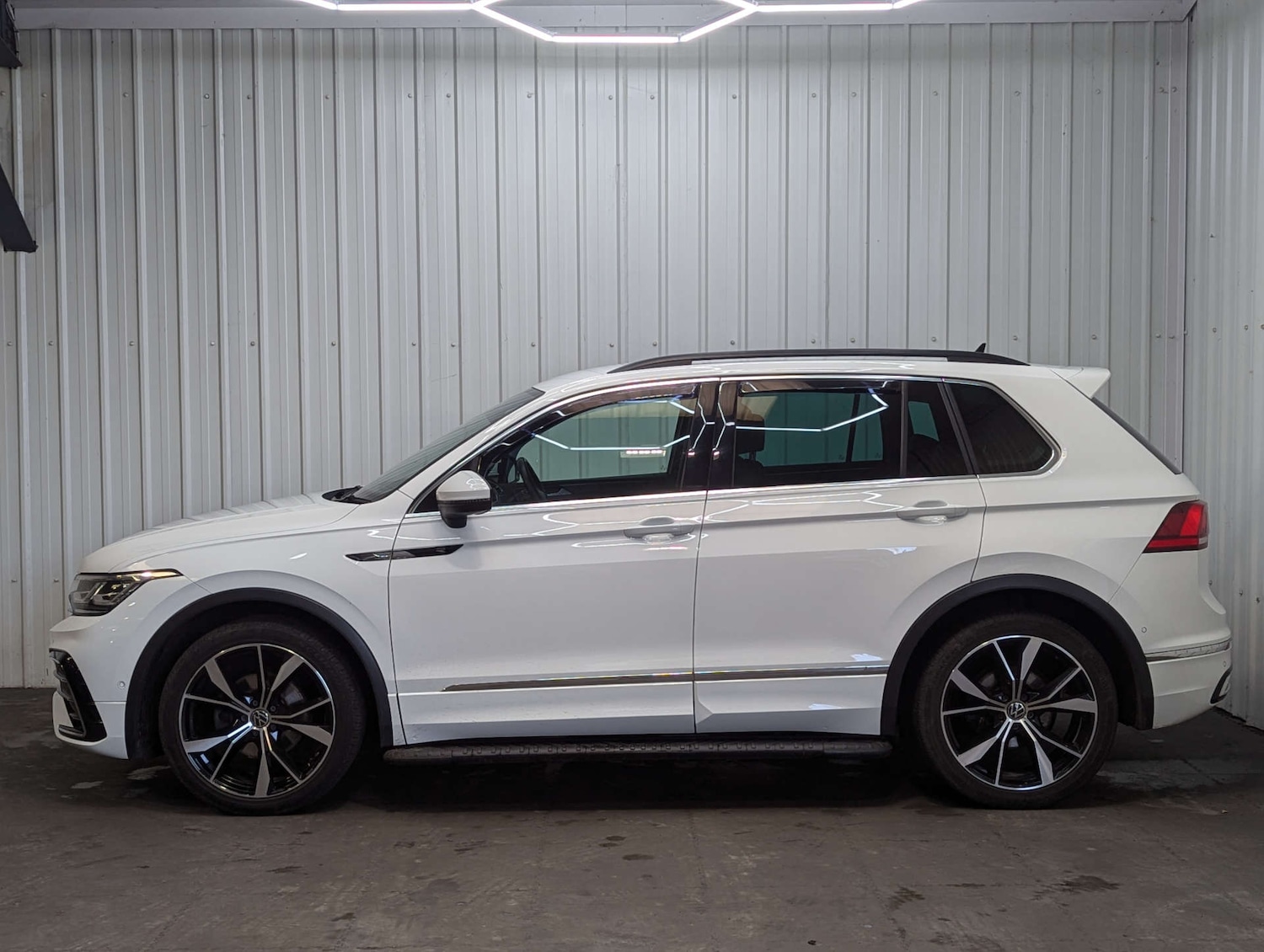 Used Volkswagen Tiguan 2020 for sale - 77277603: Photo 15