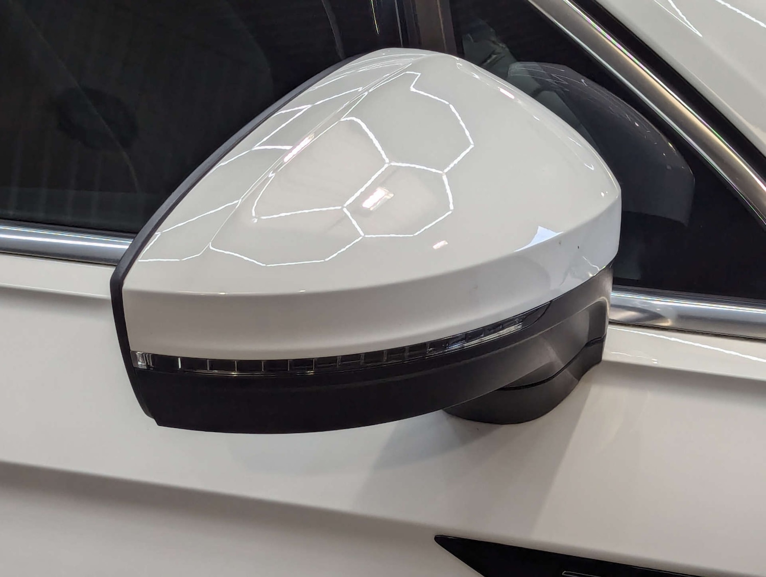 Used Volkswagen Tiguan 2020 for sale - 77277603: Photo 26