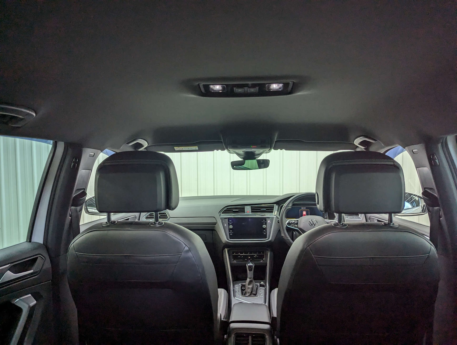 Used Volkswagen Tiguan 2020 for sale - 77277603: Photo 45