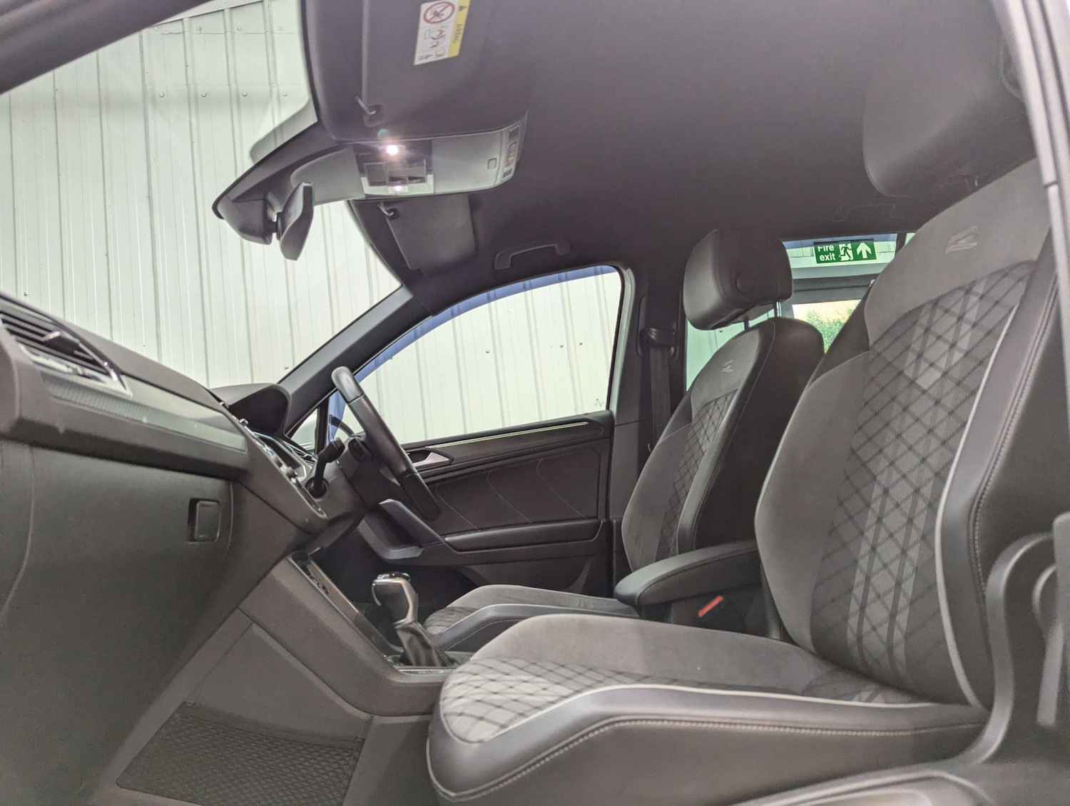 Used Volkswagen Tiguan 2020 for sale - 77277603: Photo 58