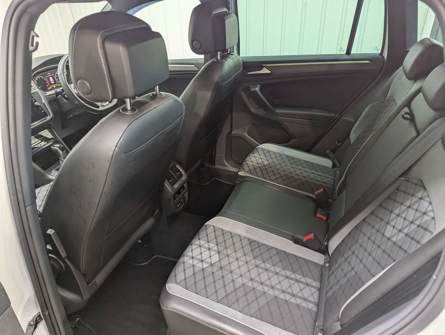 Used Volkswagen Tiguan 2020 for sale - 77277603: Photo 66