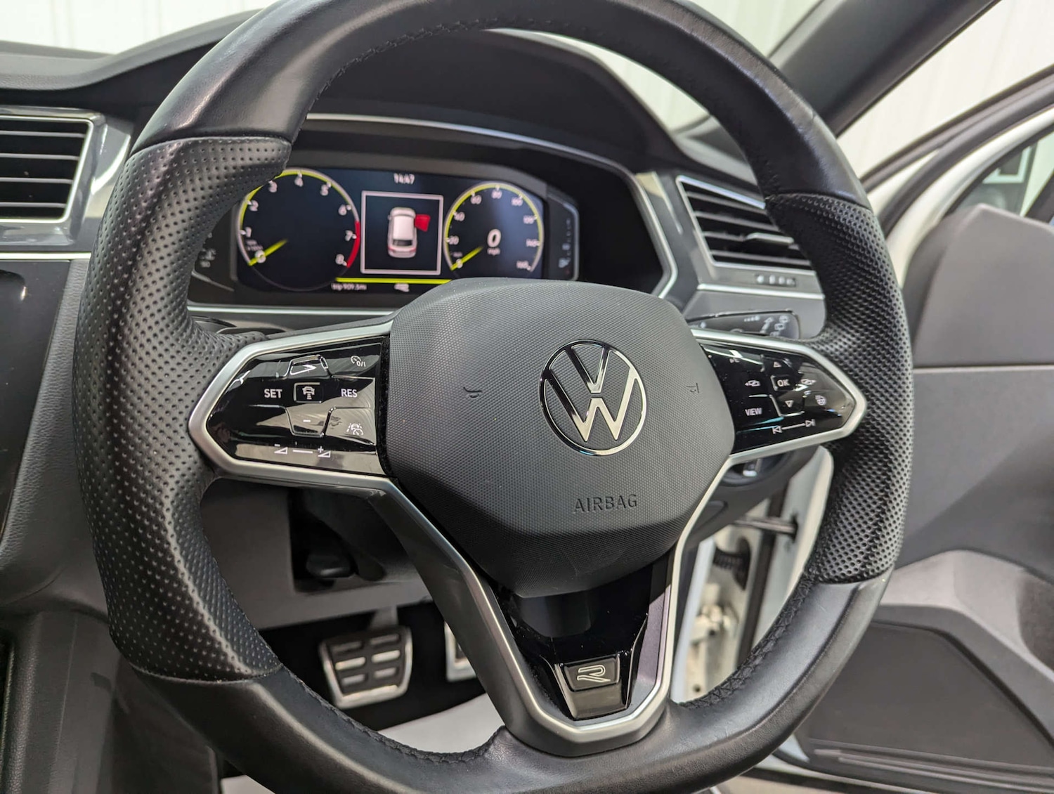 Used Volkswagen Tiguan 2020 for sale - 77277603: Photo 77