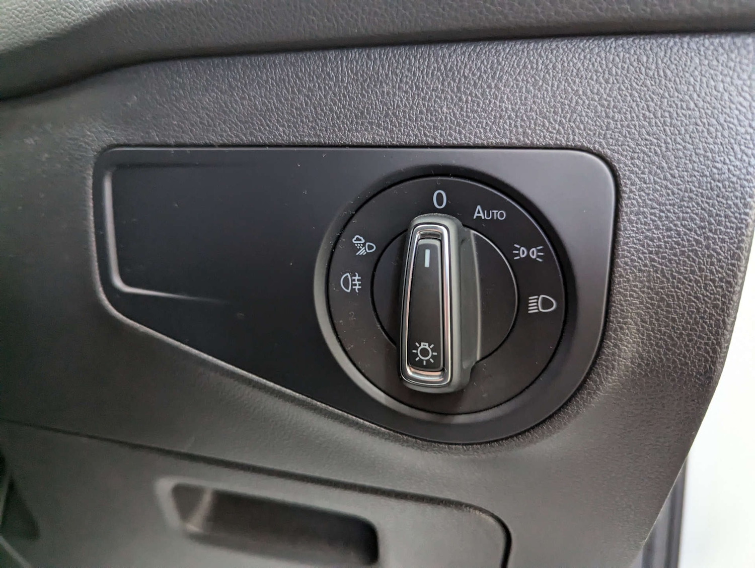 Used Volkswagen Tiguan 2020 for sale - 77277603: Photo 79