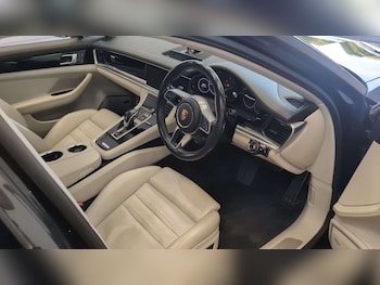 Used Porsche Panamera 2018 for sale - 79575842: Photo