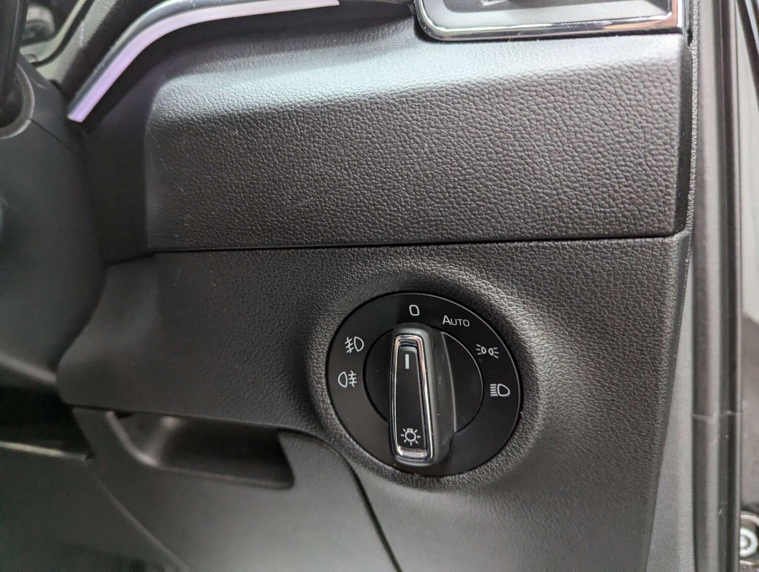 Used Skoda Karoq 2018 for sale - 76363782: Photo 78