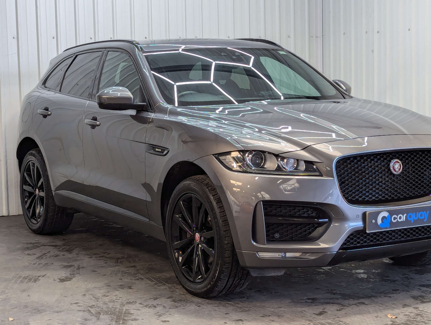 Used Jaguar F-Pace 2017 for sale - 77164835: Photo 19