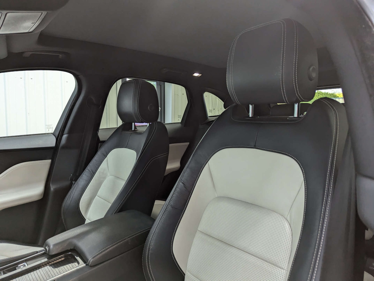 Used Jaguar F-Pace 2017 for sale - 77164835: Photo 57