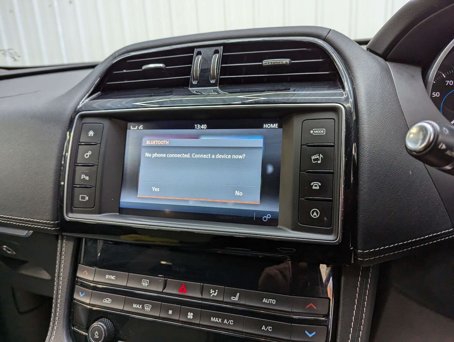 Used Jaguar F-Pace 2017 for sale - 77164835: Photo 86