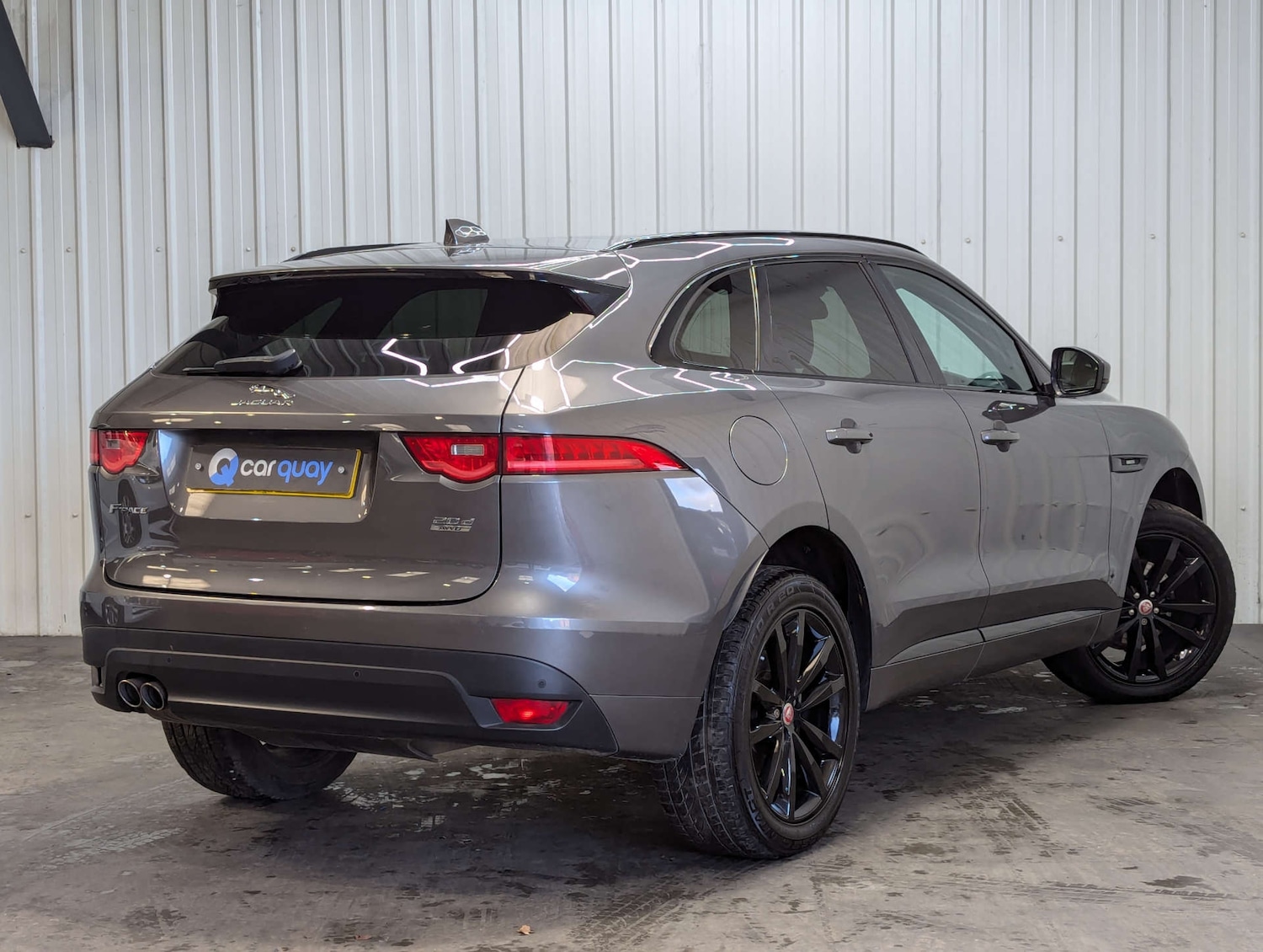 Used Jaguar F-Pace 2017 for sale - 77164835: Photo 9