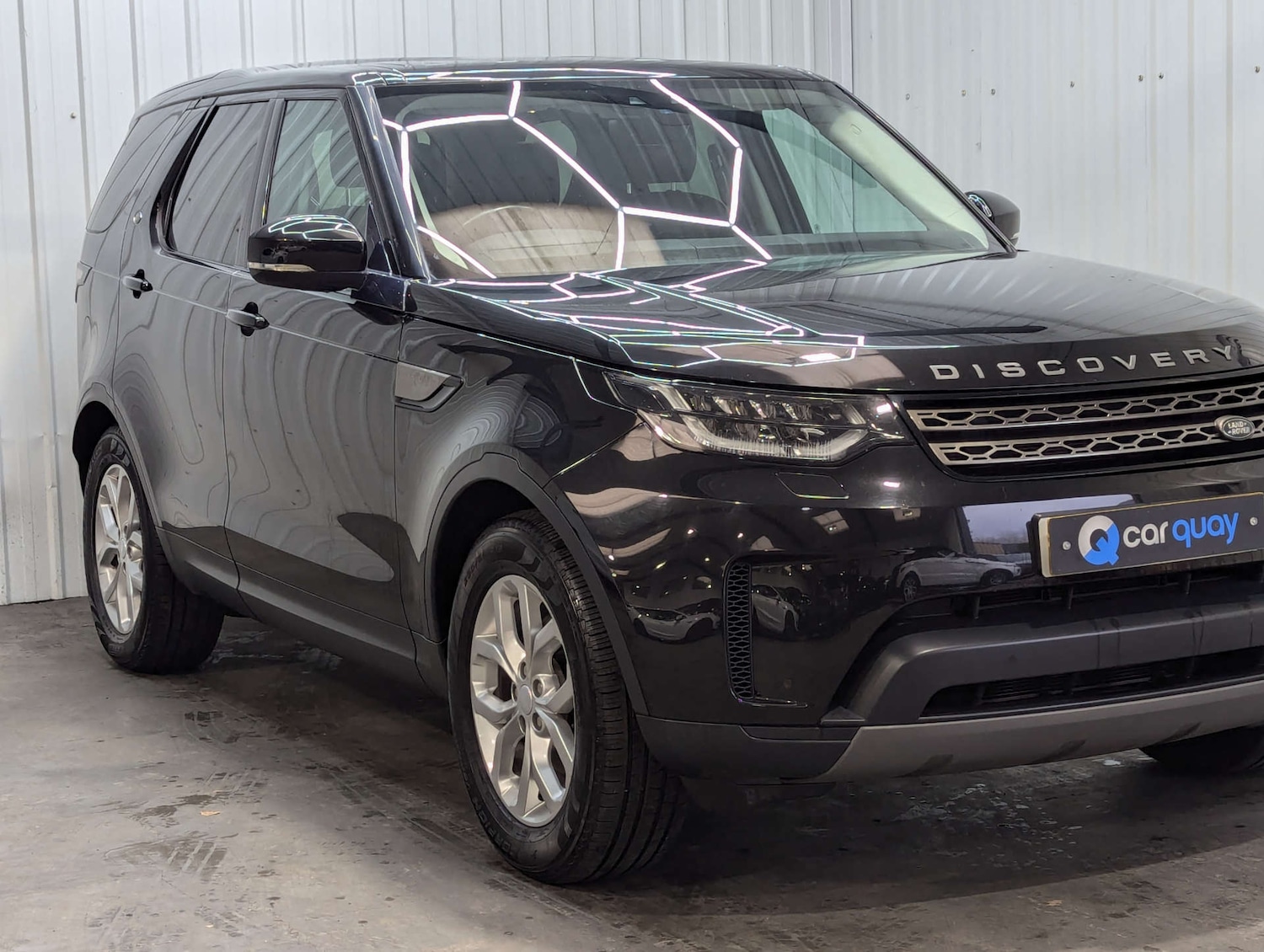 Used Land Rover Discovery 2018 for sale - 77094972: Photo 17
