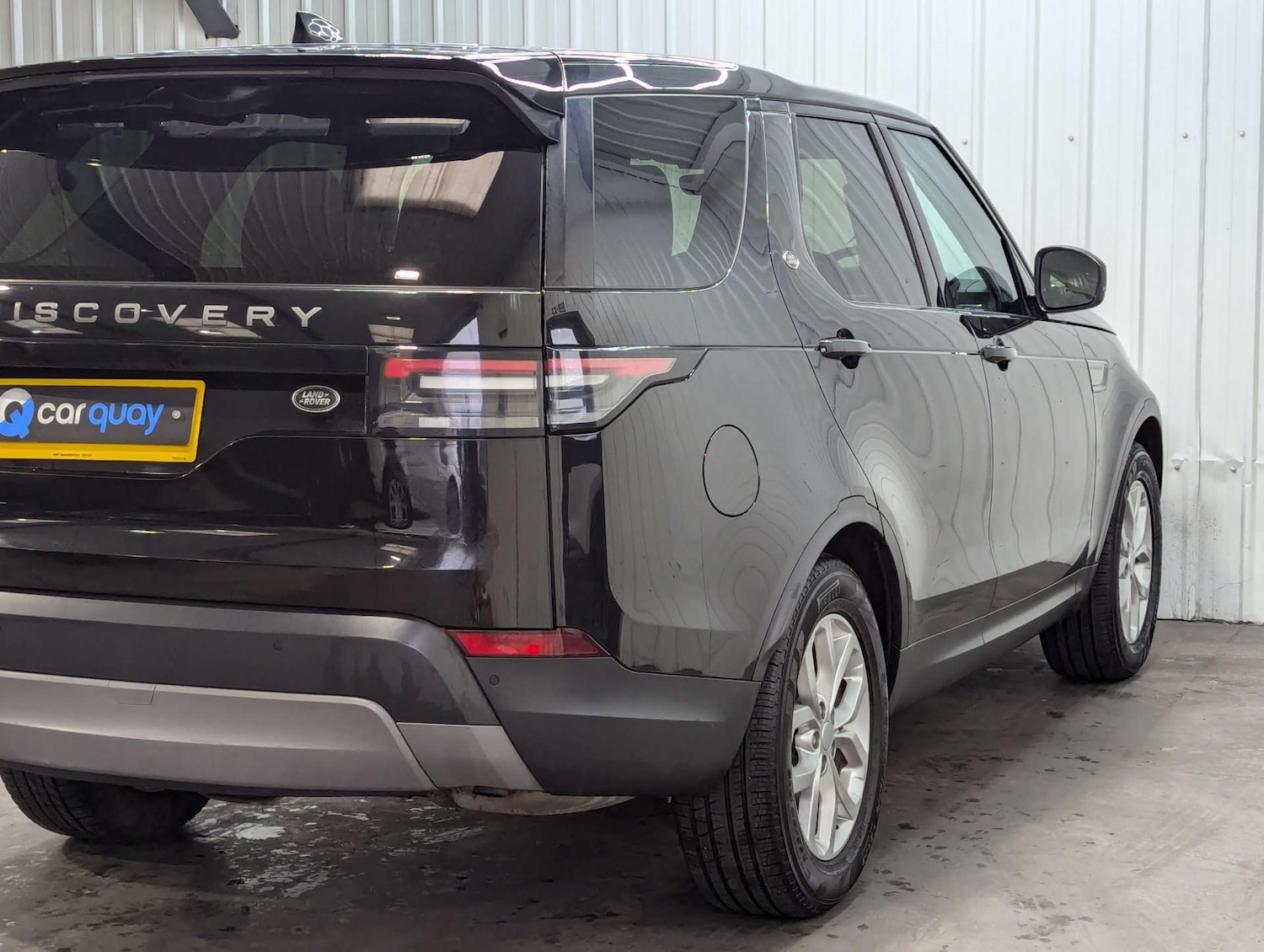 Used Land Rover Discovery 2018 for sale - 77094972: Photo 35