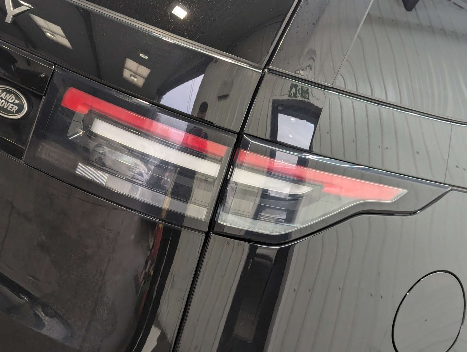 Used Land Rover Discovery 2018 for sale - 77094972: Photo 42