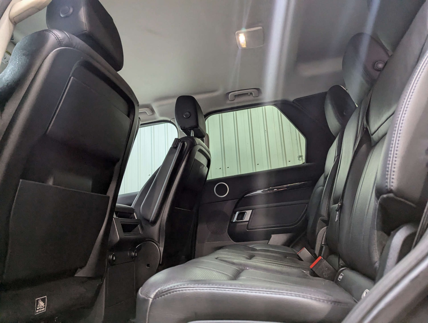 Used Land Rover Discovery 2018 for sale - 77094972: Photo 67