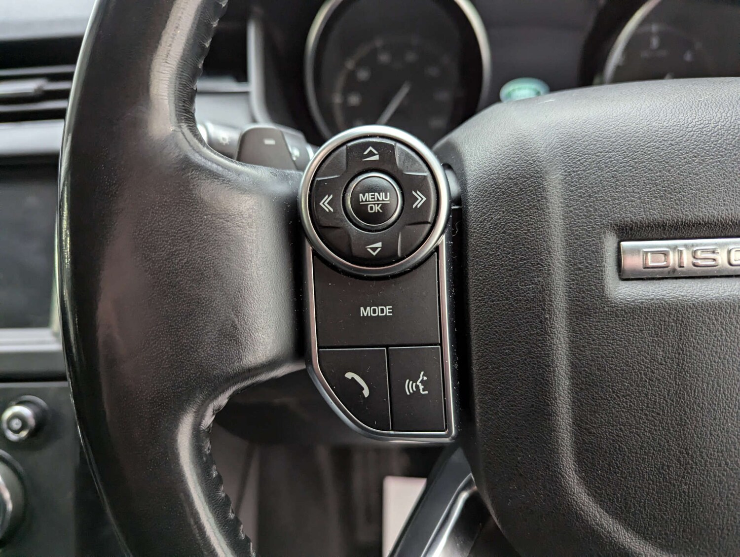 Used Land Rover Discovery 2018 for sale - 77094972: Photo 76