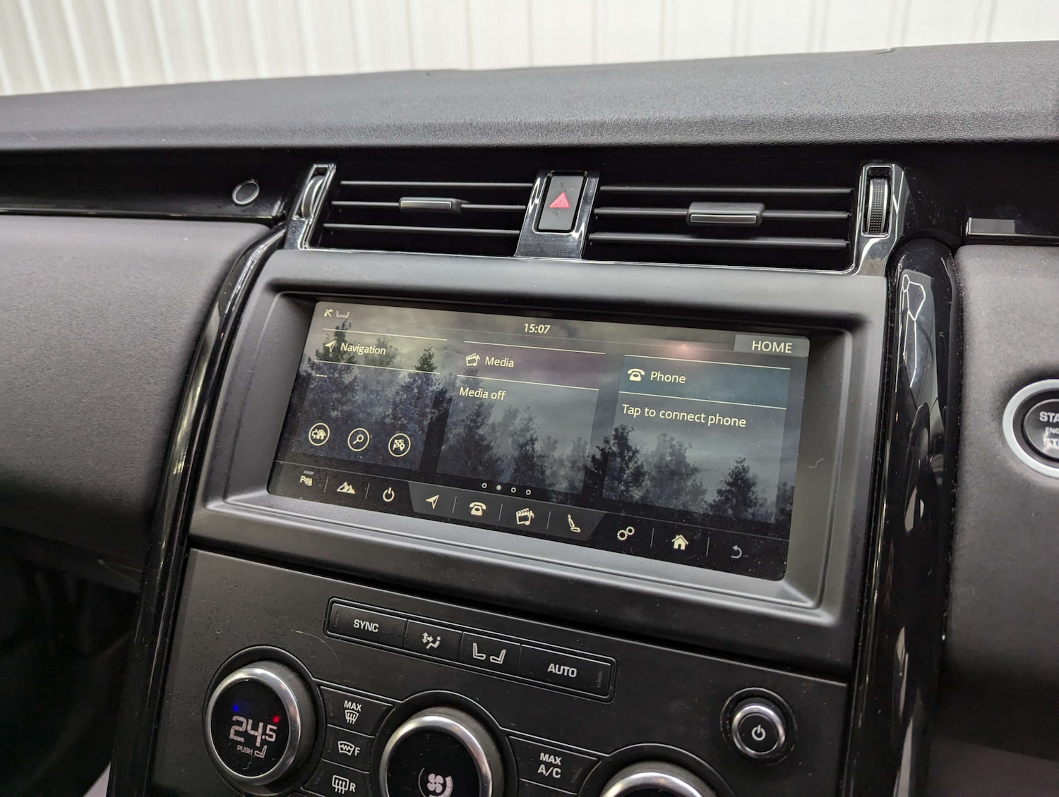 Used Land Rover Discovery 2018 for sale - 77094972: Photo 86