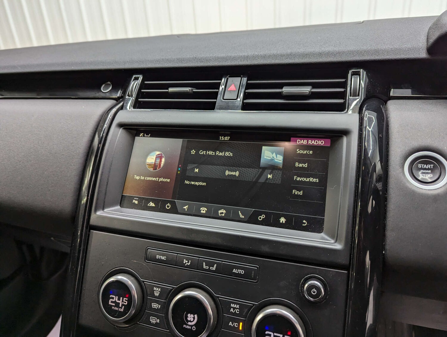 Used Land Rover Discovery 2018 for sale - 77094972: Photo 91