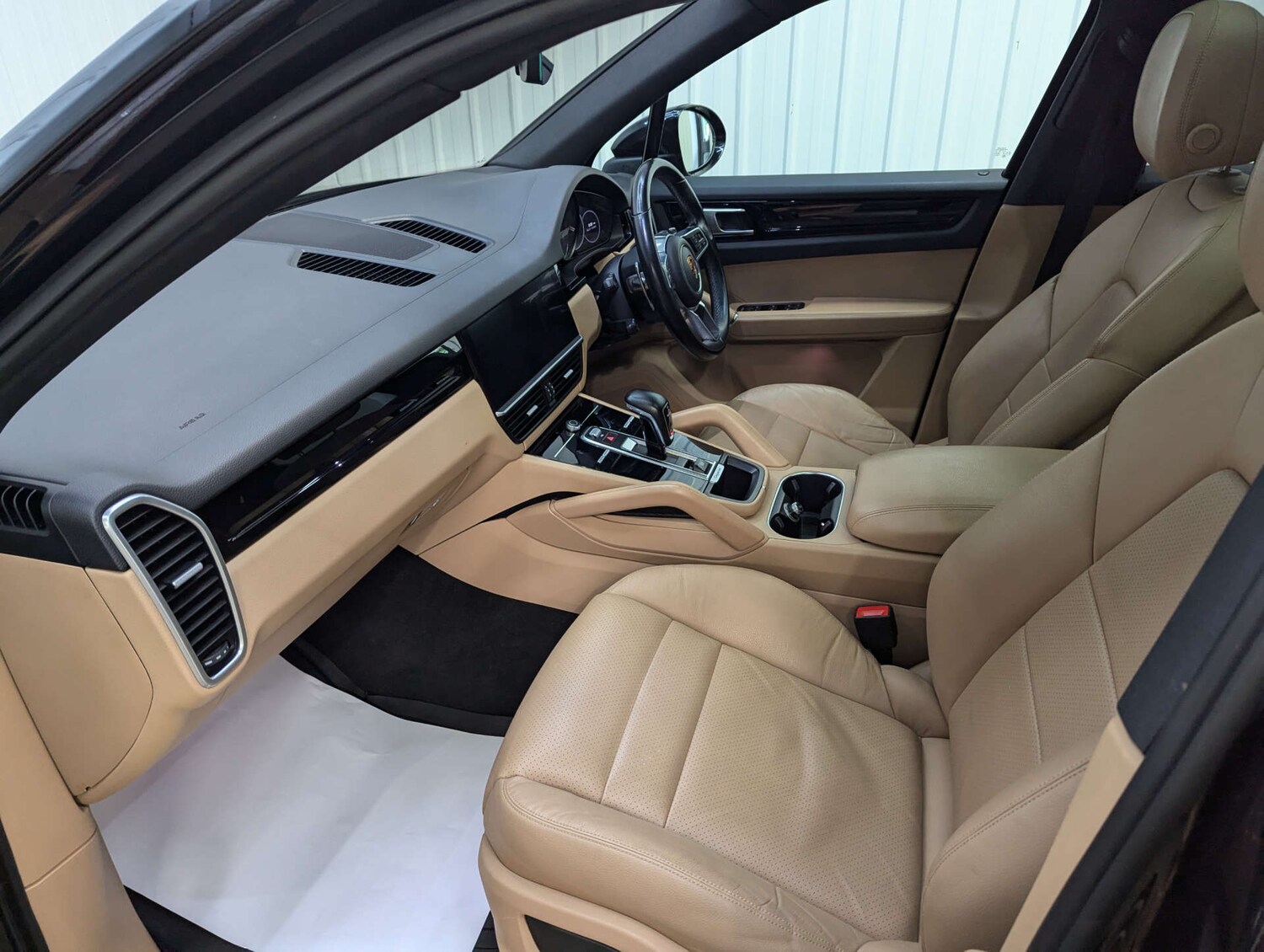 Used Porsche Cayenne 2019 for sale - 76363588: Photo 53