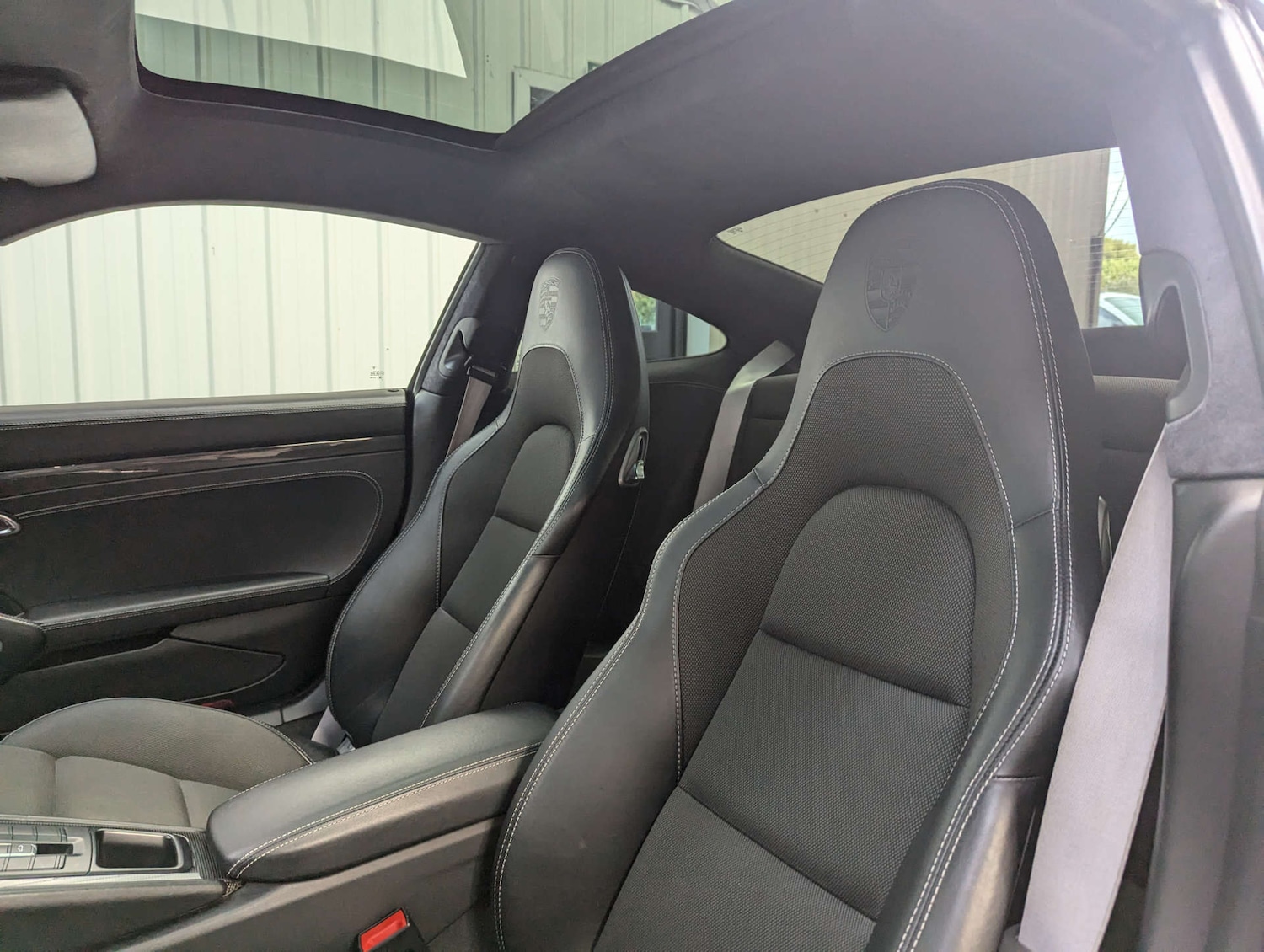 Used Porsche 911 2017 for sale - 76363872: Photo 53