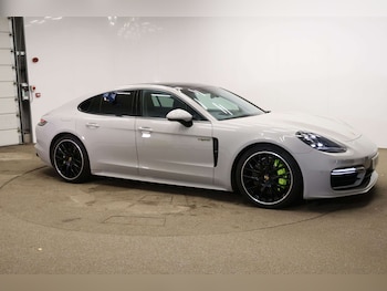 Used Porsche Panamera 2021 for sale - 76977387: Photo
