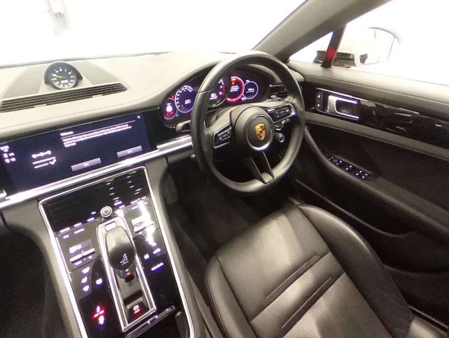 Used Porsche Panamera 2021 for sale - 76977387: Photo 3