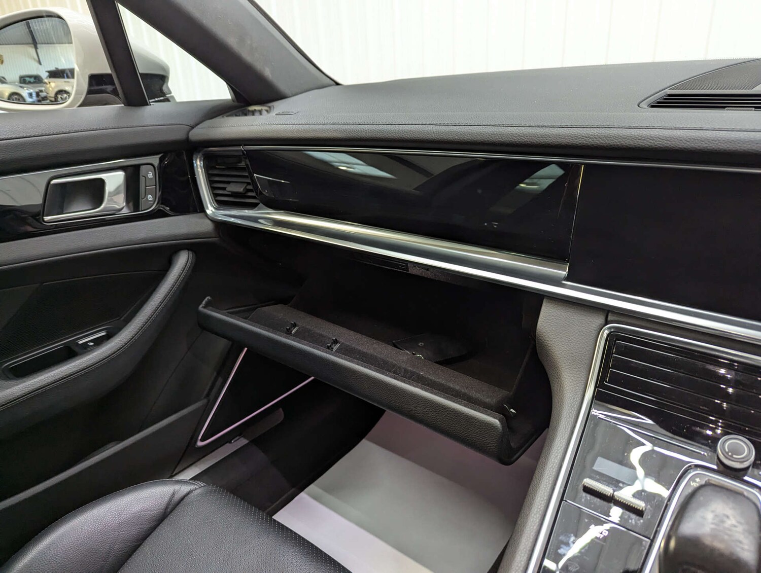 Used Porsche Panamera 2021 for sale - 76977387: Photo 96