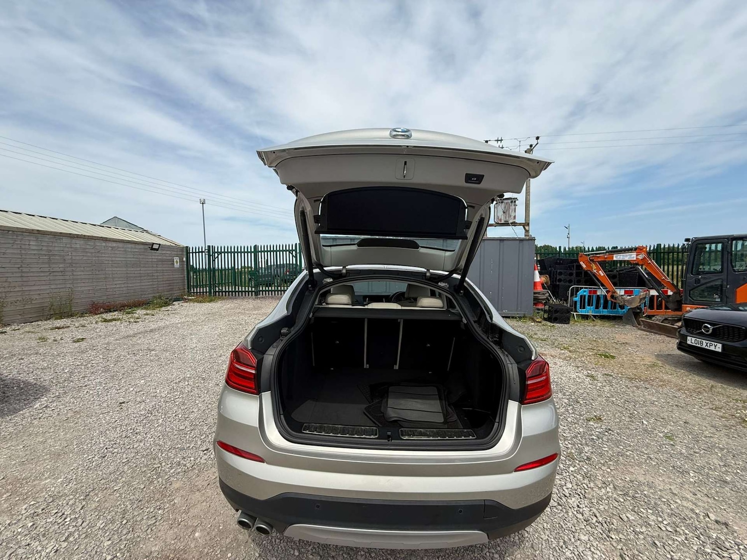 Vehicle 28