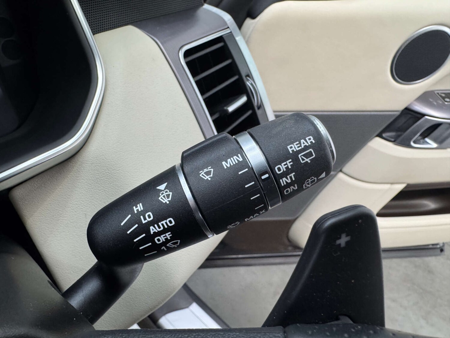 Used Land Rover Range Rover Sport 2015 for sale - 76363545: Photo 71