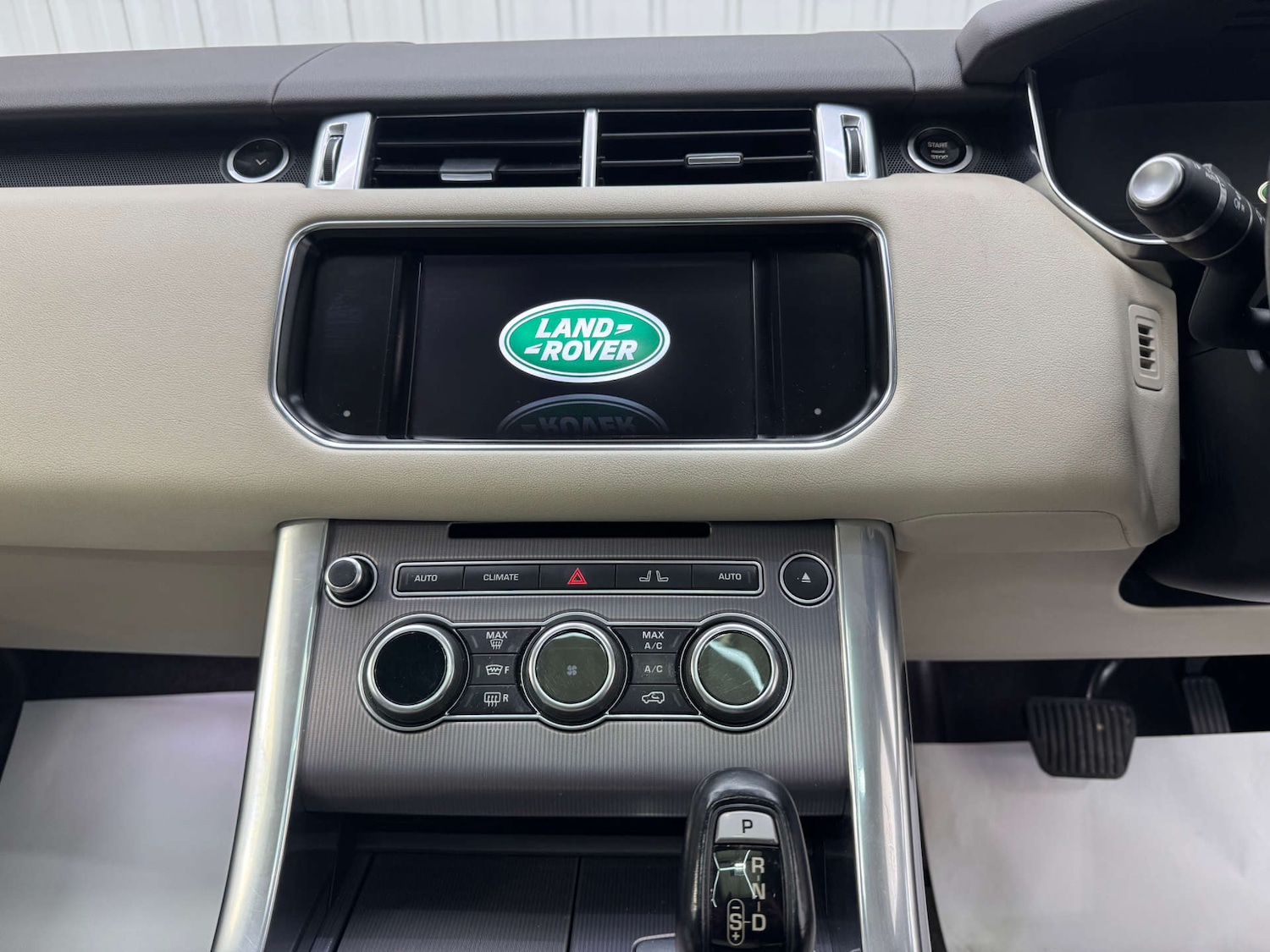 Used Land Rover Range Rover Sport 2015 for sale - 76363545: Photo 73