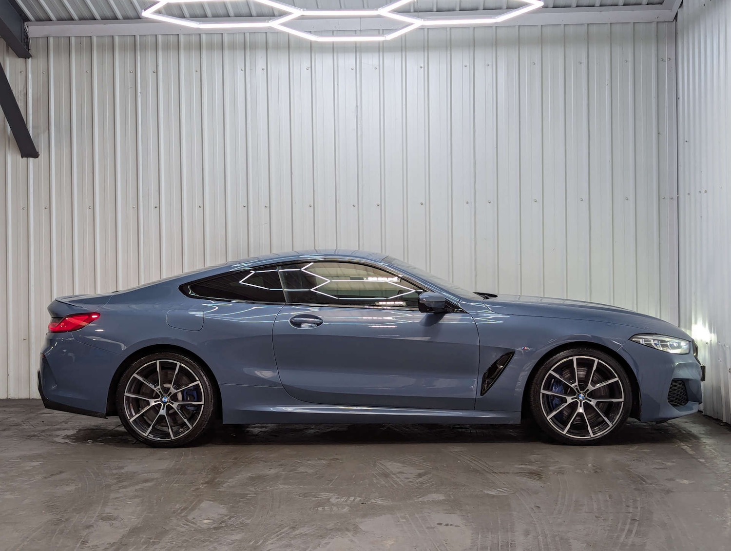 Used BMW 8 Series 2018 for sale - 77383386: Photo 17