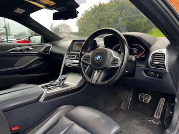 Used BMW 8 Series 2018 for sale - 77383386: Photo