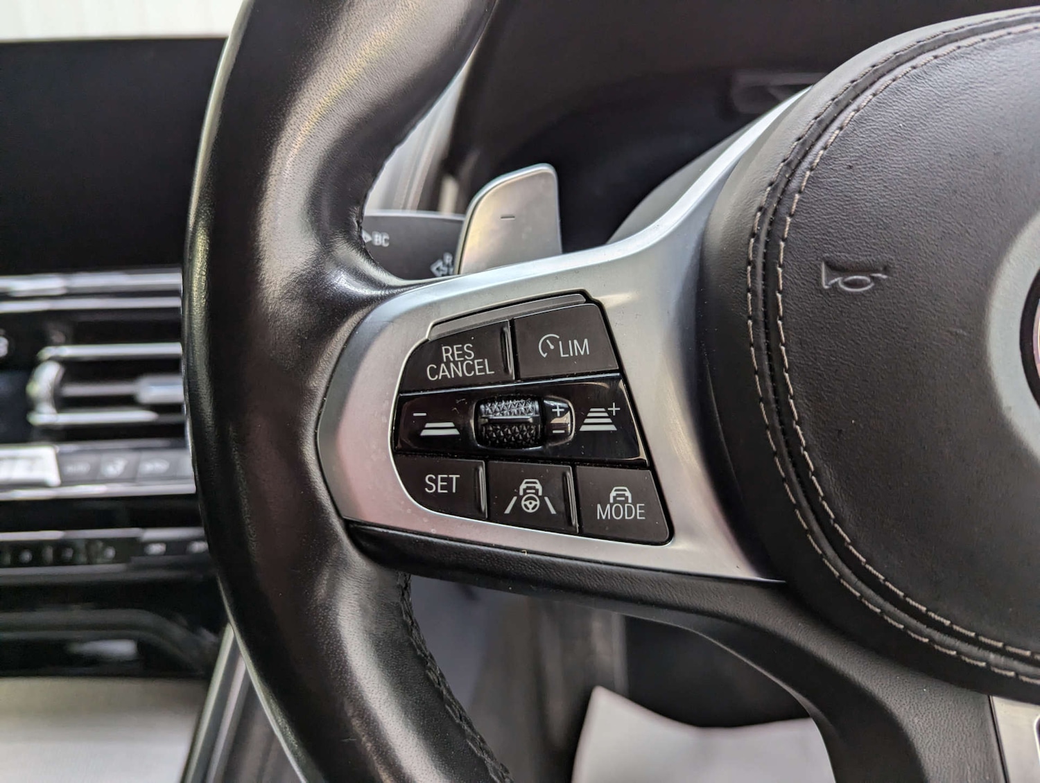 Used BMW 8 Series 2018 for sale - 77383386: Photo 70