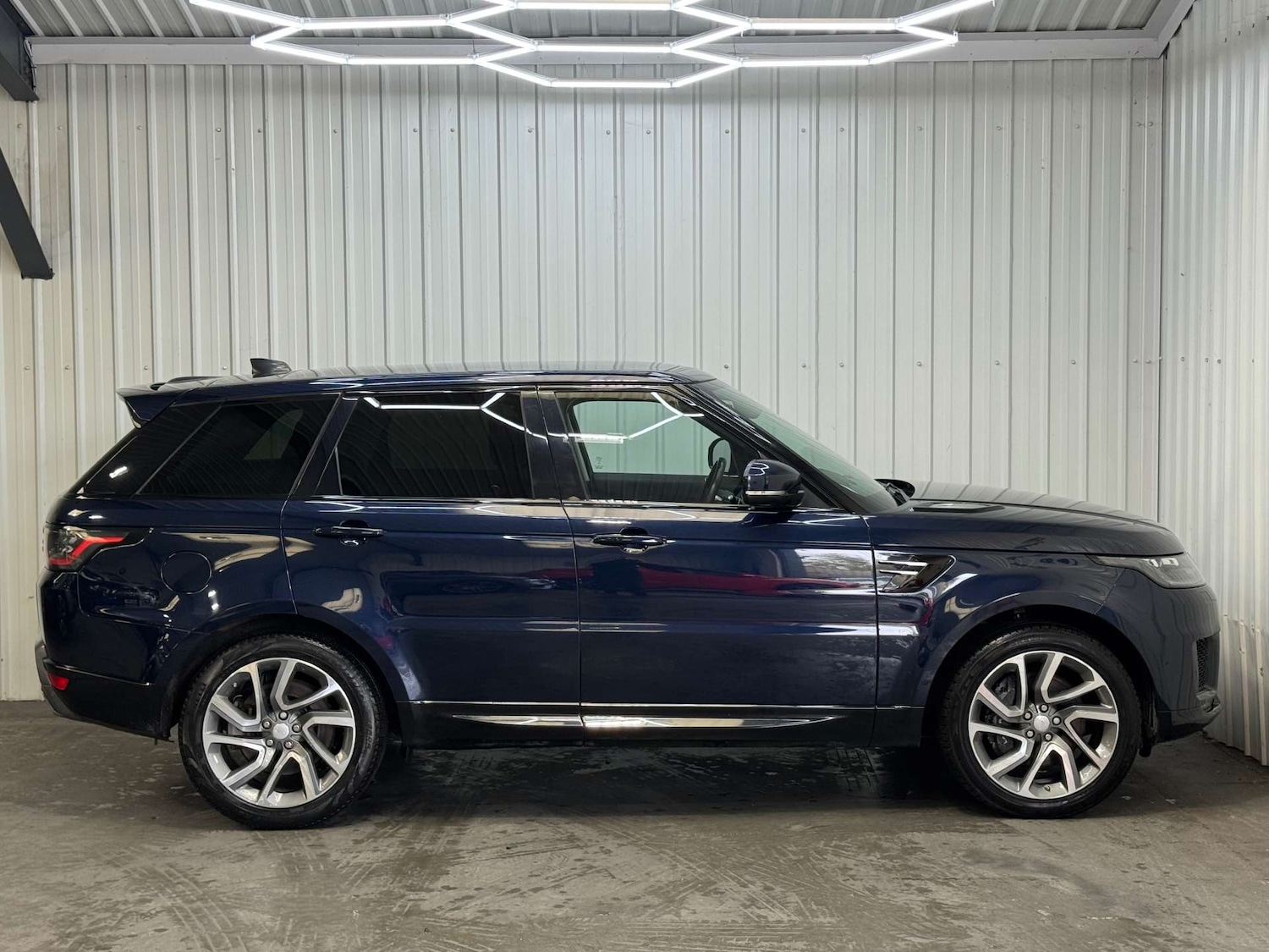 Used Land Rover Range Rover Sport 2020 for sale - 76765004: Photo 13