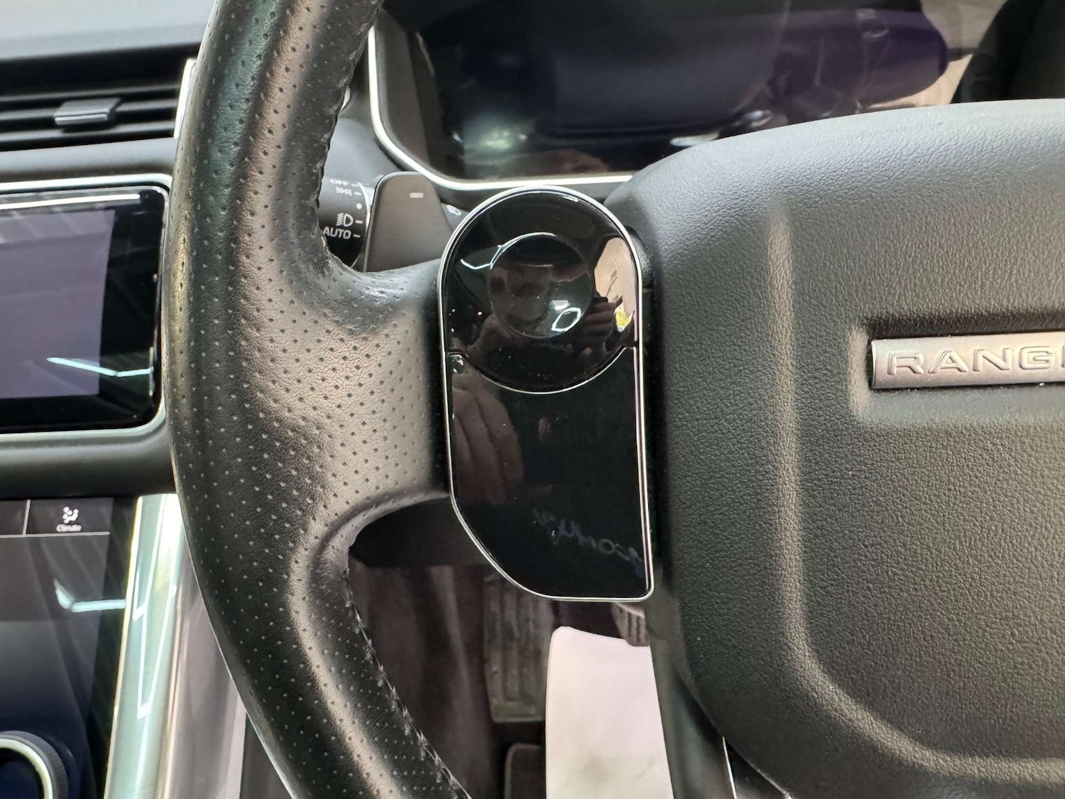 Used Land Rover Range Rover Sport 2020 for sale - 76765004: Photo 74